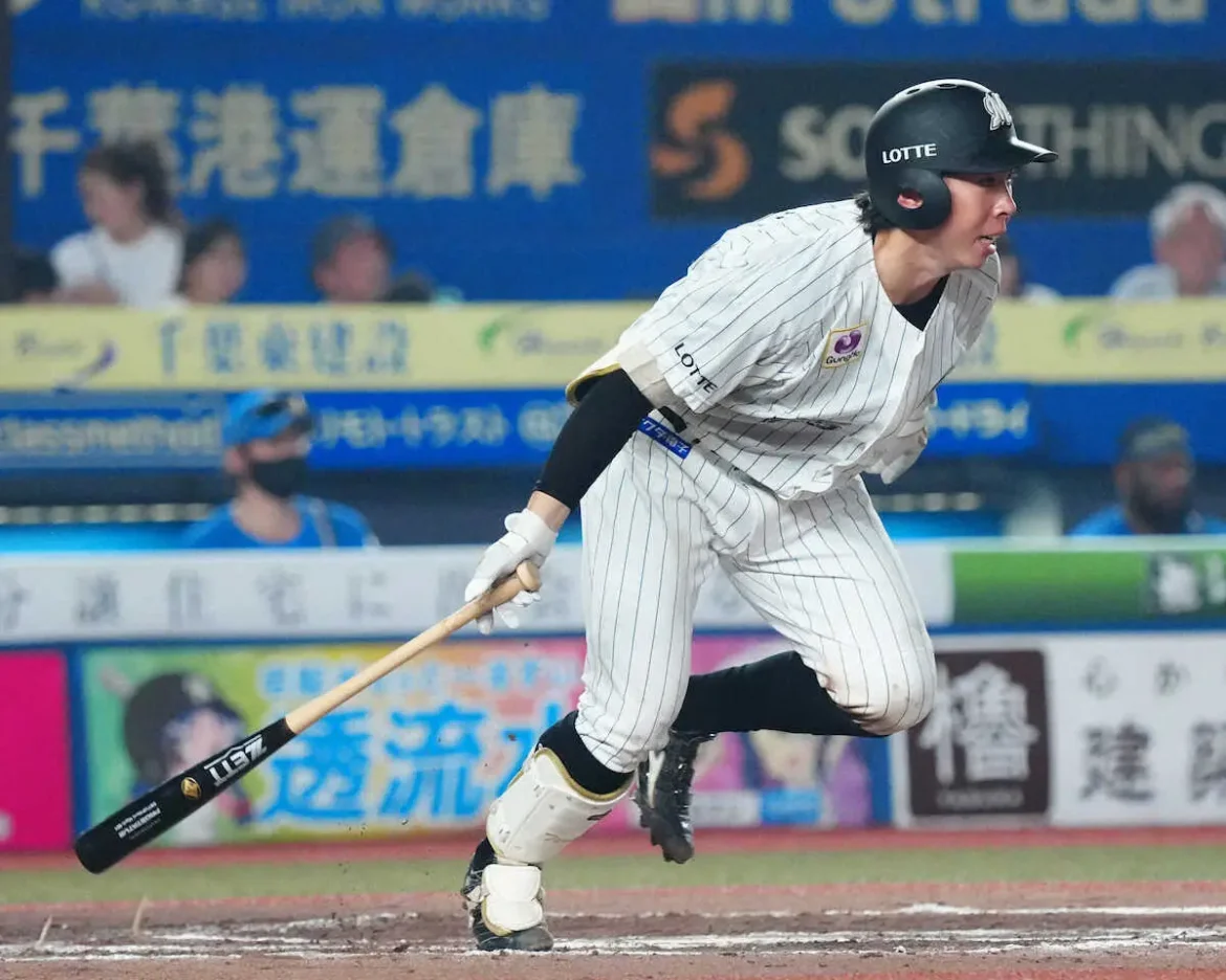 優勝完全消滅のロッテ　高卒2年目の寺地の来季に期待　守備面磨き「打てる正捕手」へ - スポニチ Sponichi Annex 野球