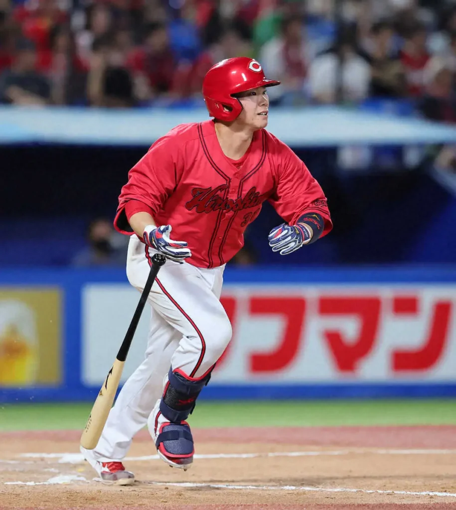 広島・坂倉将吾　今季初2試合連発　連敗で4位転落も9月反攻へ光明　CS争いけん引だ - スポニチ Sponichi Annex 野球