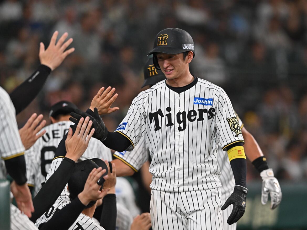 ３９打席ぶりの安打を放った阪神・近本光司が二塁ベース上で見せた珍しい表情（デイリースポーツ） - Yahoo!ニュース - Yahoo!ニュース