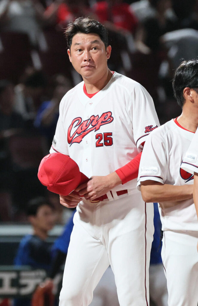 【広島】新井監督、坂倉将吾の走塁ミスに「分かっていたかどうか確認できていない」／一問一答（日刊スポーツ） - Yahoo!ニュース - Yahoo!ニュース