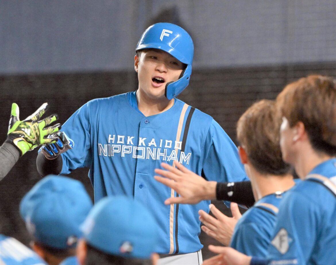 【日本ハム】ロッテに大勝でカード勝ち越し確定 自力V消滅阻止！ソフトバンクと2差 郡司7号先制弾＆3打点 清宮幸2打点 達6回零封7勝目（TBS NEWS DIG Powered by JNN）