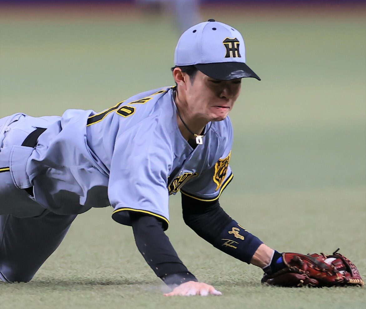 【阪神】中日の猛追を振り切りⅯ4!佐藤輝の先制36号2ラン 森下&近本の追撃適時打など7点も細川に3ラン被弾 中野が8回に好守(TBS NEWS DIG Powered by JNN) 【阪神】中日の猛追を振り切りⅯ4!佐藤輝の先制36号2ラン 森下&近本の追撃適時打など7点も細川に3ラン被弾 中野が8回に好守(TBS NEWS DIG Powered by JNN)