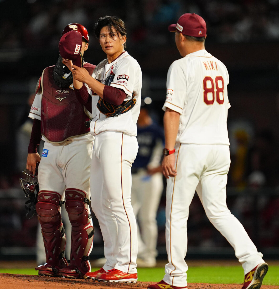 【楽天】両軍計27安打の乱打戦で5位西武に黒星 三木肇監督「点の取られた方が良くない」(日刊スポーツ) – Yahoo!ニュース – Yahoo!ニュース 【楽天】両軍計27安打の乱打戦で5位西武に黒星 三木肇監督「点の取られた方が良くない」(日刊スポーツ) - Yahoo!ニュース - Yahoo!ニュース