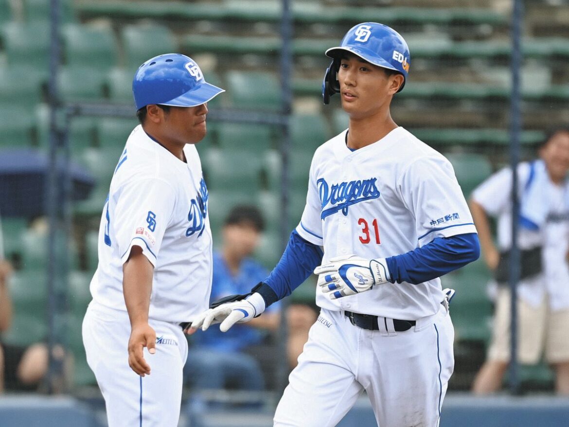 【中日2軍】楽しみすぎる新人スラッガー！6号2ラン 高卒1年目では直近10年最多 2012年の同郷・高橋周平と比べても特大級のパンチ力（中日スポーツ） - Yahoo!ニュース - Yahoo!ニュース