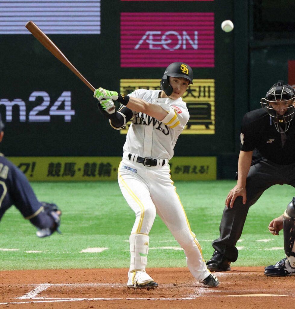 ソフトバンク・周東佑京 腰に不安も2戦連続タイムリー 「得点圏のランナーを還すバッティングを」（スポニチアネックス） - Yahoo!ニュース - Yahoo!ニュース
