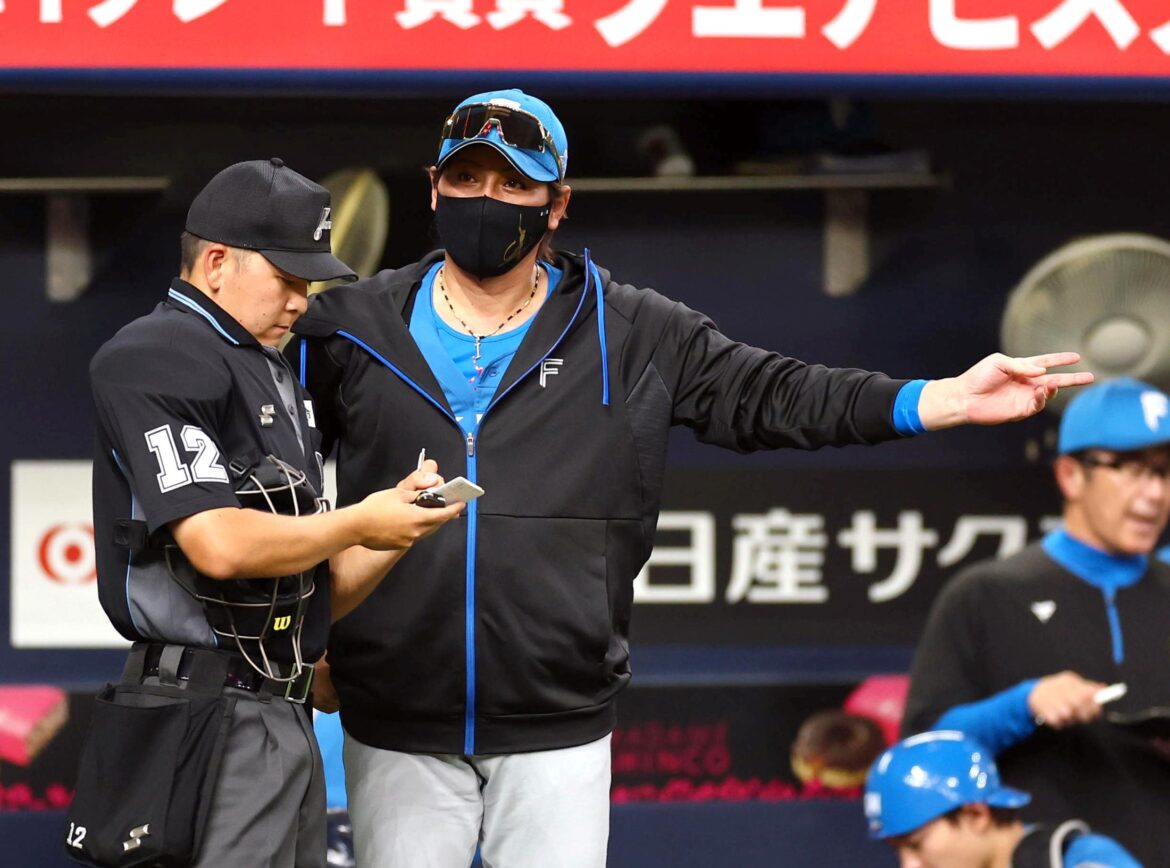 日本ハム疲労完敗…激痛完封負け ソフトBにM18点灯許す 台風遅延悪夢の新幹線7時間移動影響?攻守にミス連発 試合開始1時間半遅れ、決着は午後11時(デイリースポーツ) – Yahoo!ニュース – Yahoo!ニュース 日本ハム疲労完敗…激痛完封負け ソフトBにM18点灯許す 台風遅延悪夢の新幹線7時間移動影響?攻守にミス連発 試合開始1時間半遅れ、決着は午後11時(デイリースポーツ) - Yahoo!ニュース - Yahoo!ニュース