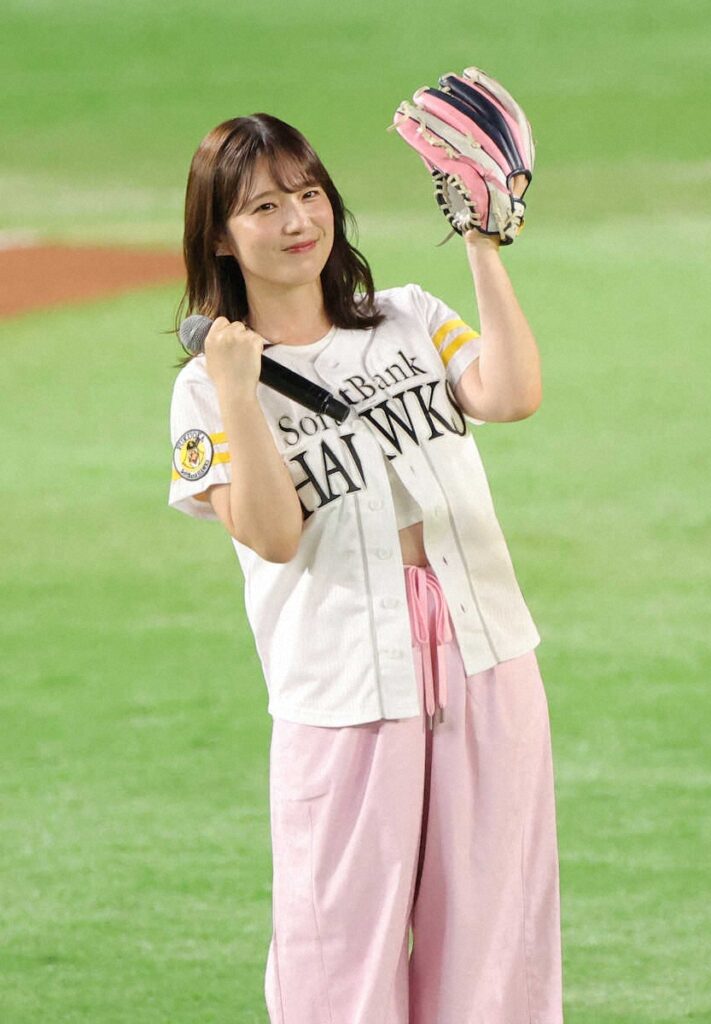 みずほペイペイに勝利の女神降臨! ホークスが過去5戦全勝の声優・内田真礼が6度目の始球式登板(スポニチアネックス) – Yahoo!ニュース – Yahoo!ニュース みずほペイペイに勝利の女神降臨! ホークスが過去5戦全勝の声優・内田真礼が6度目の始球式登板(スポニチアネックス) - Yahoo!ニュース - Yahoo!ニュース