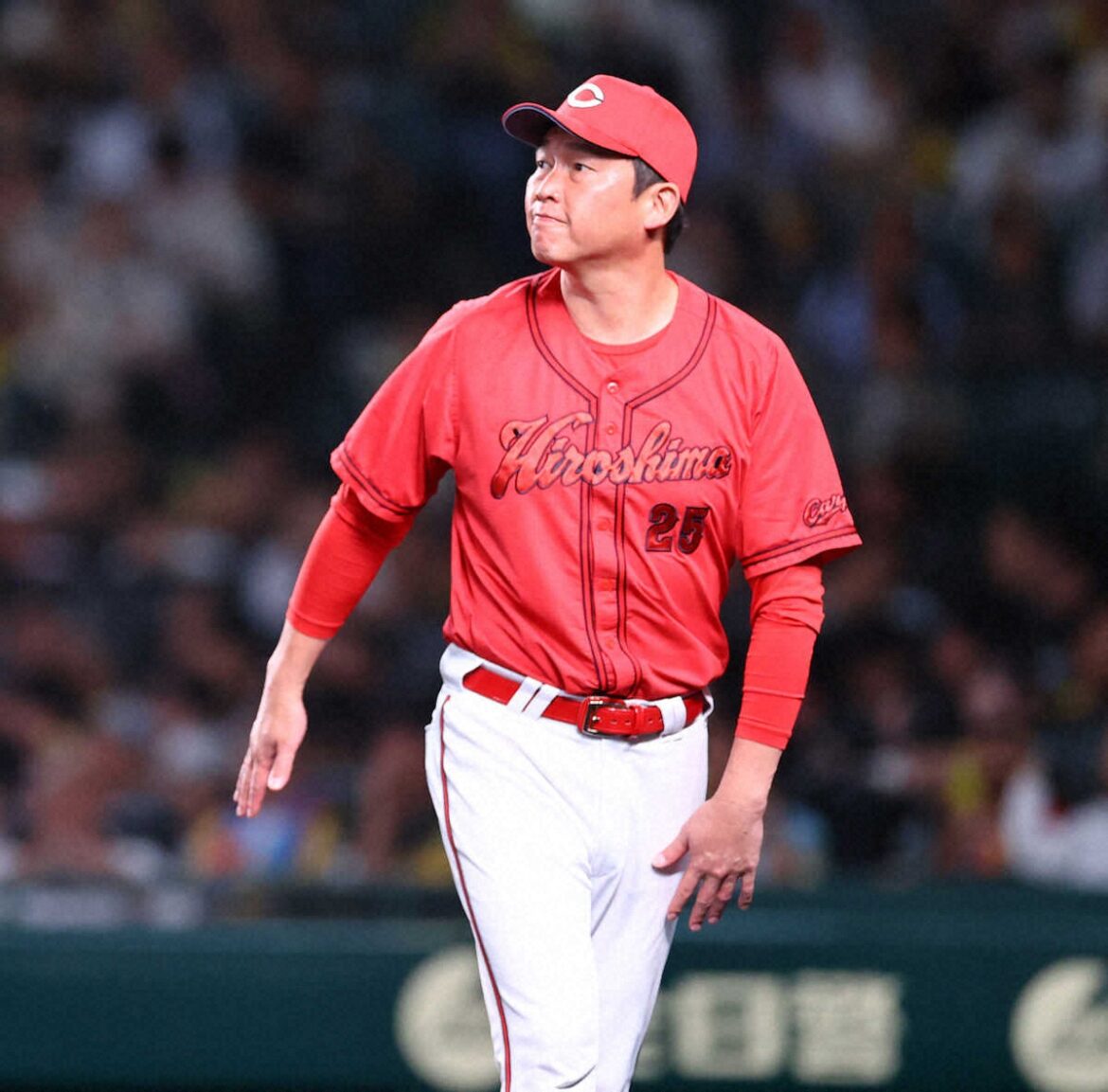 広島 7年連続V逸決定＆5位転落 新井監督「残りの試合も少なくなってきているので…」（スポニチアネックス） - Yahoo!ニュース - Yahoo!ニュース