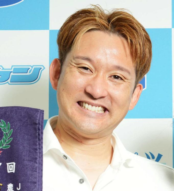 元日本ハムの杉谷拳士氏が「パドレスコーデ」 ダルビッシュ有と再会(日刊スポーツ) – Yahoo!ニュース – Yahoo!ニュース 元日本ハムの杉谷拳士氏が「パドレスコーデ」 ダルビッシュ有と再会(日刊スポーツ) - Yahoo!ニュース - Yahoo!ニュース