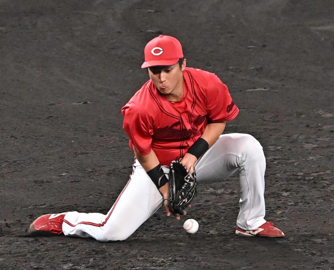 広島３連敗 守乱連発…打も１２安打で１点のみ 新井監督は失策２人かばう「イレギュラー」「勉強」（デイリースポーツ） - Yahoo!ニュース - Yahoo!ニュース