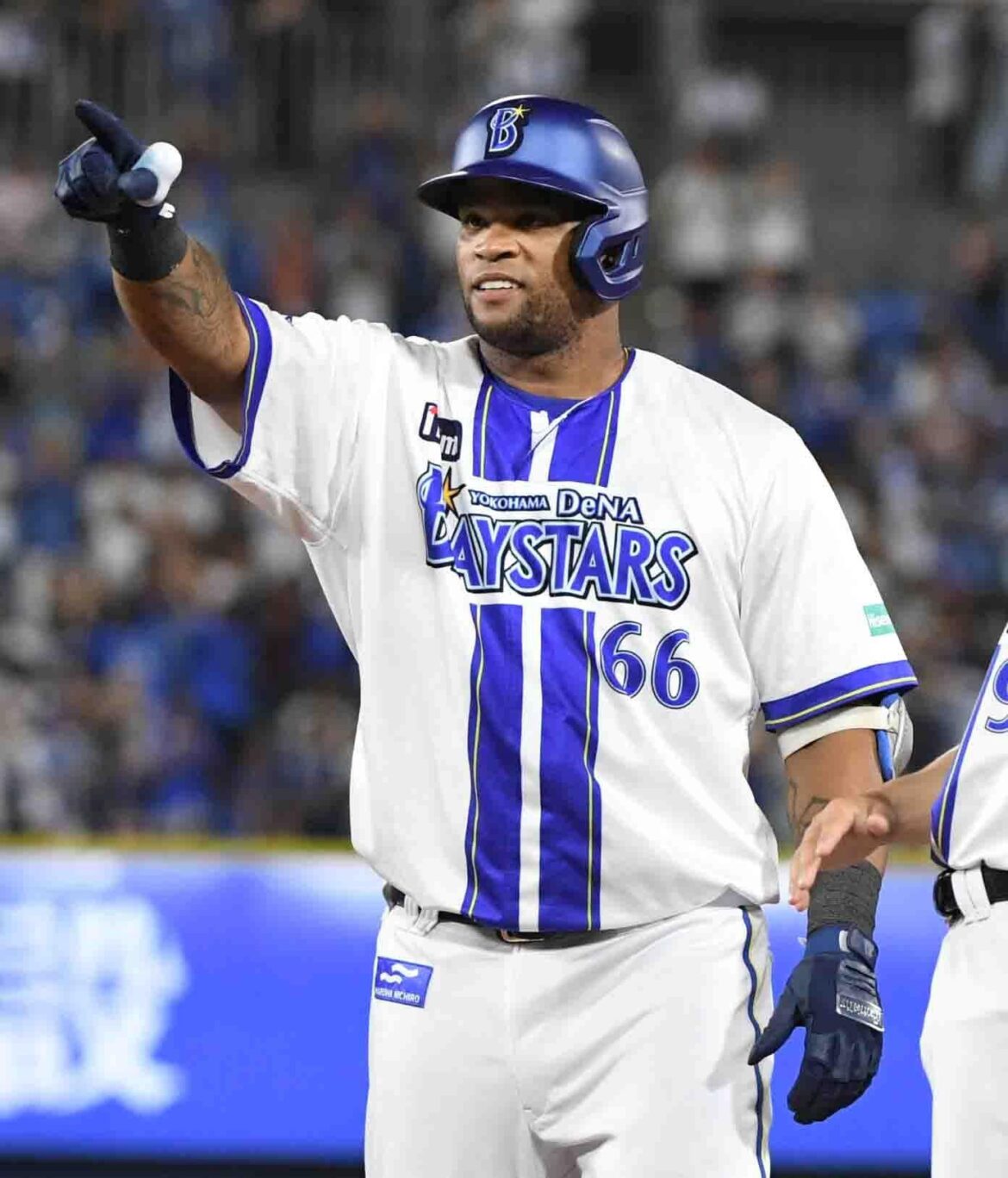 ＤｅＮＡ競り勝つ ビシエドＶ打 藤浪が２勝目お預けも粘りの投球 中日とのゲーム差３・５に拡大（デイリースポーツ） - Yahoo!ニュース - Yahoo!ニュース