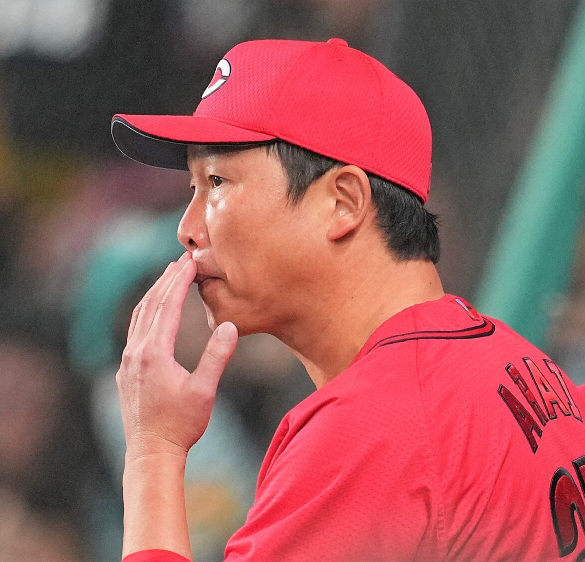 【広島】今季20度目の完封負け 4連敗でワースト借金12…昨年の巨人に続き2年連続 眼前で胴上げの屈辱 打線は5安打で三塁も踏めず(TBS NEWS DIG Powered by JNN) 【広島】今季20度目の完封負け 4連敗でワースト借金12...昨年の巨人に続き2年連続 眼前で胴上げの屈辱 打線は5安打で三塁も踏めず(TBS NEWS DIG Powered by JNN)