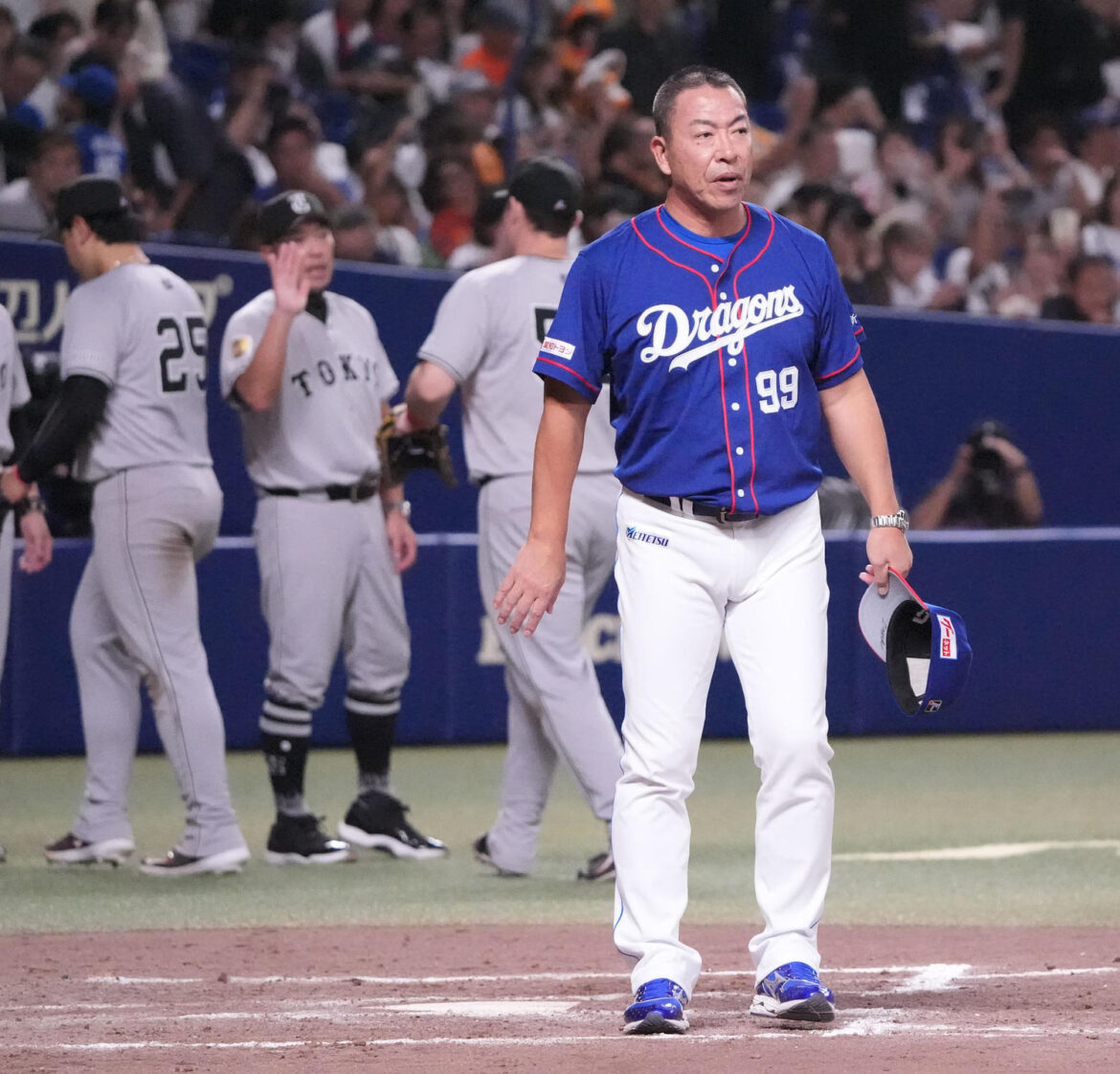 【中日】巨人に連敗の井上監督「（併殺を）取ってくれなければピッチャーも死んじゃう」一問一答（日刊スポーツ） - Yahoo!ニュース - Yahoo!ニュース