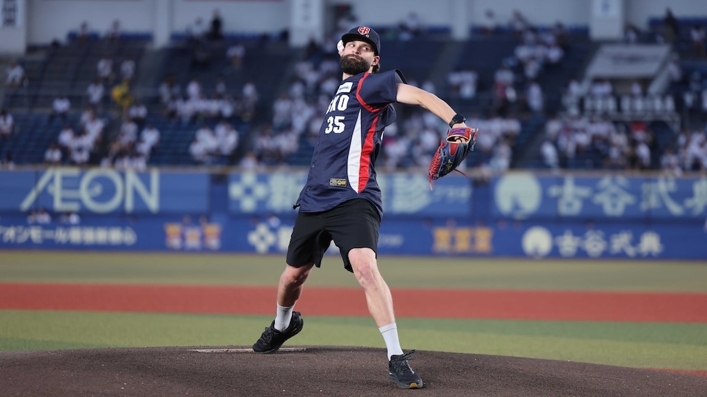 ロッテ、チェコ代表のオンジェイ・サトリアがファーストピッチ「WBC 日本戦での投球より緊張しました」(ベースボールキング) – Yahoo!ニュース – Yahoo!ニュース ロッテ、チェコ代表のオンジェイ・サトリアがファーストピッチ「WBC 日本戦での投球より緊張しました」(ベースボールキング) - Yahoo!ニュース - Yahoo!ニュース