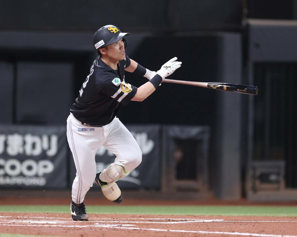 【ソフトバンク】海野隆司２点先制打も勝利に結びつかず「モイネロに援護点をという気持ちだけ」（日刊スポーツ） - Yahoo!ニュース - Yahoo!ニュース