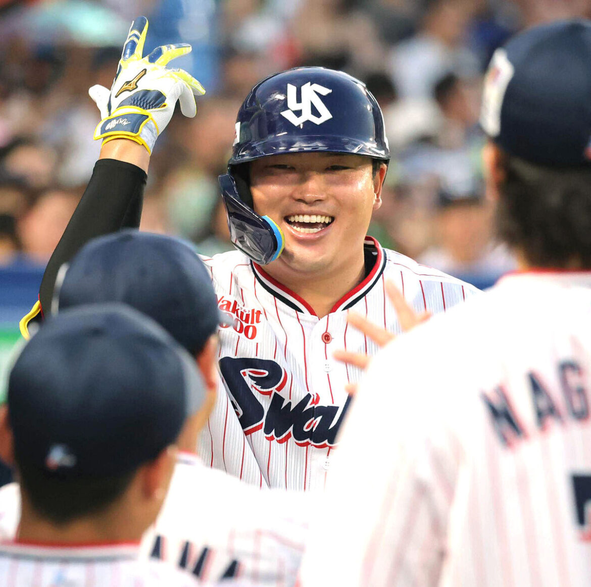 【月間ＭＶＰ】バックスクリーン３発含む１２発のヤクルト・村上宗隆が受賞 阪神・才木浩人、ソフトバンクから上沢直之＆牧原大成が選出（スポーツ報知） - Yahoo!ニュース - Yahoo!ニュース