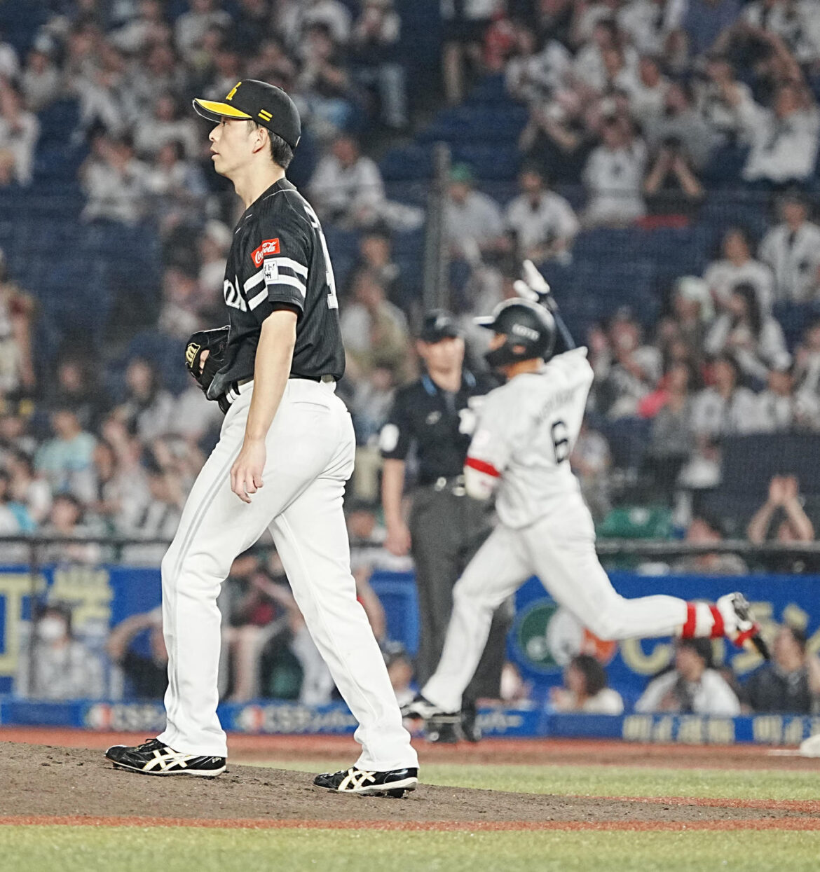【ソフトバンク】最下位ロッテに大敗で３連敗 優勝Ｍ15は足踏み ２位日本ハムと２差に（日刊スポーツ） - Yahoo!ニュース - Yahoo!ニュース