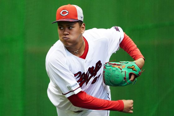 200cm&115kgの「高卒新人とは思えない体格」 実力者をK斬り「えぐい球投げてる」 | Full-Count 200cm&115kgの「高卒新人とは思えない体格」 実力者をK斬り「えぐい球投げてる」 | Full-Count