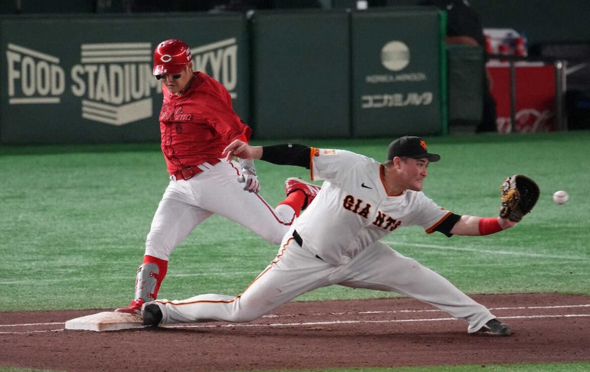 広島・小園海斗が鮮やか3安打でリーグ1位の打率.303 リーグ最多146安打で阪神・近本に並んだ（スポニチアネックス） - Yahoo!ニュース - Yahoo!ニュース