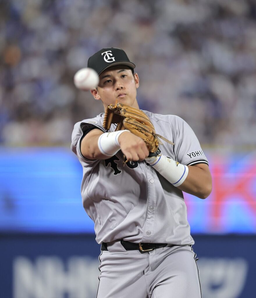 ドラ1・石塚裕惺が待望の1軍デビュー 7回から遊撃で途中出場(スポーツ報知) – Yahoo!ニュース ドラ1・石塚裕惺が待望の1軍デビュー 7回から遊撃で途中出場(スポーツ報知) - Yahoo!ニュース