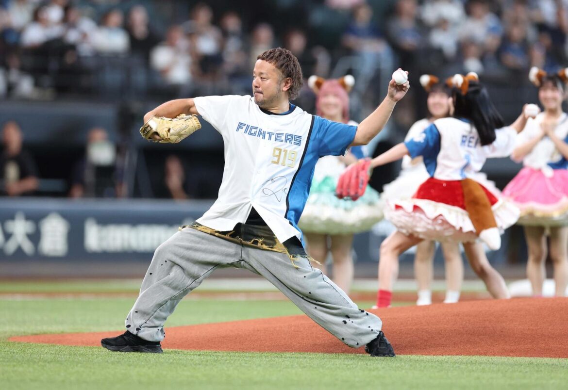 【日本ハム】朝比奈れい“Appare！ファーストピッチ”「皆さんにエールは届けられたかな」（日刊スポーツ） - Yahoo!ニュース - Yahoo!ニュース