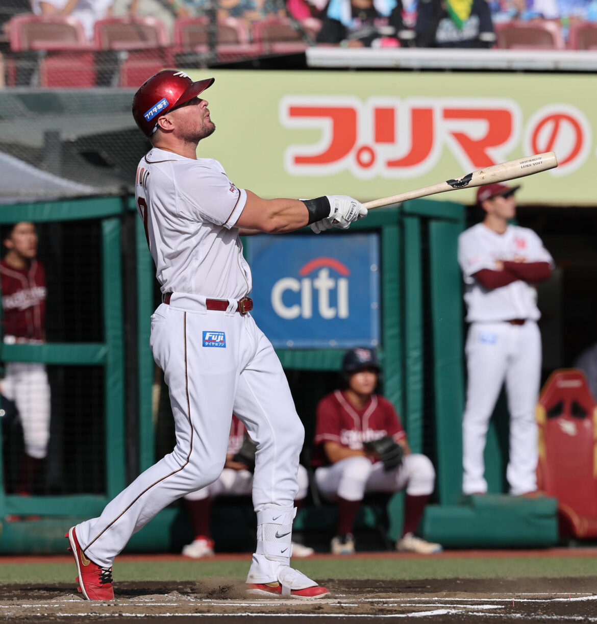 【楽天】ボイト、来日初の２戦連発「しっかり捉えて風に乗ってくれた」飛距離124mの12号（日刊スポーツ） - Yahoo!ニュース - Yahoo!ニュース