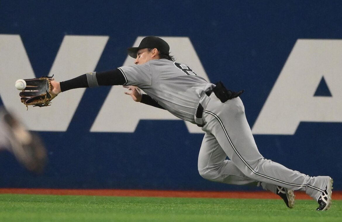 巨人・丸がマー君を救う超スーパープレー 田中将大は脱帽、一礼して出迎える(デイリースポーツ) – Yahoo!ニュース – Yahoo!ニュース 巨人・丸がマー君を救う超スーパープレー 田中将大は脱帽、一礼して出迎える(デイリースポーツ) - Yahoo!ニュース - Yahoo!ニュース