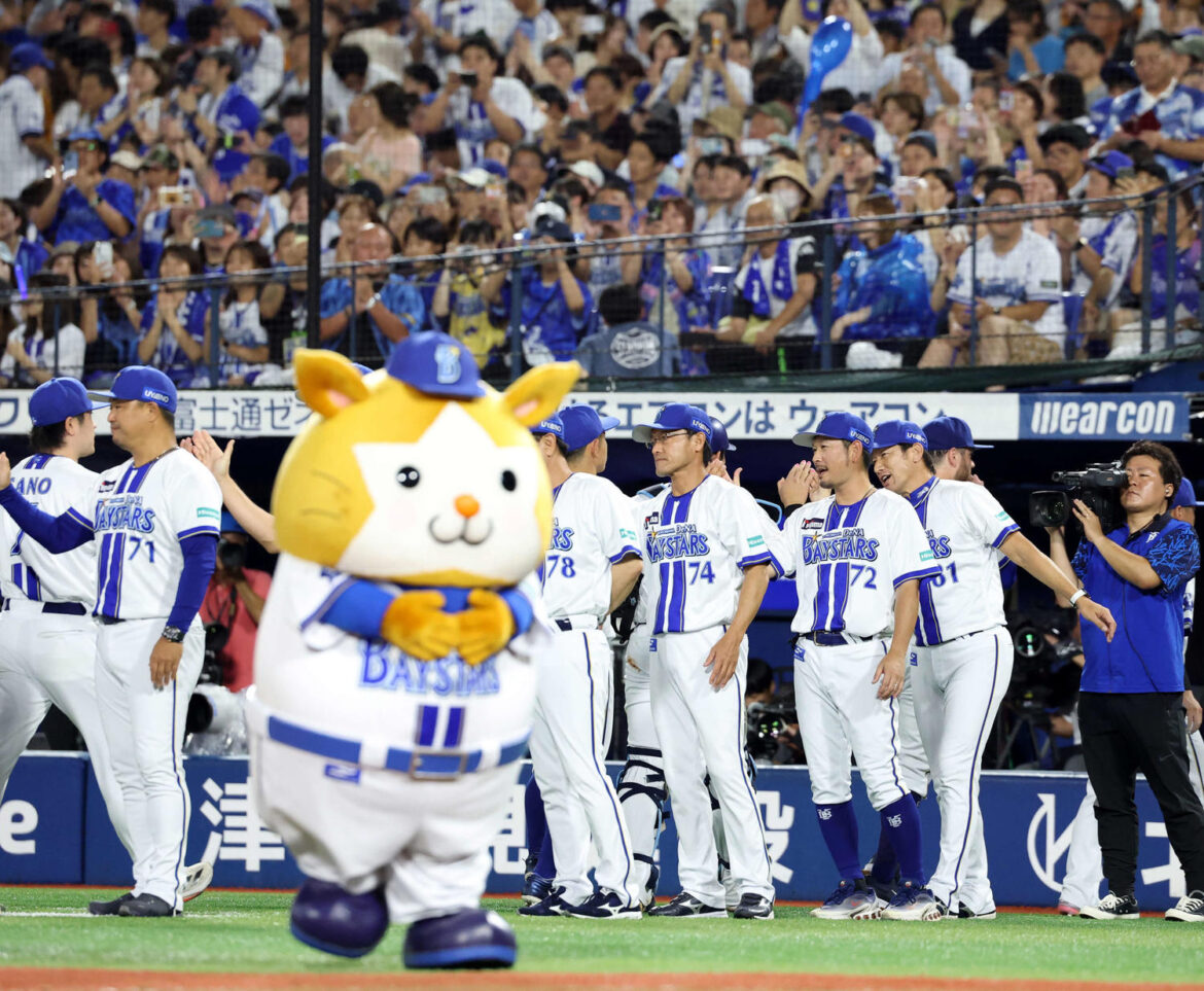 選手もファンも熱くした巨人とDeNAの2位攻防戦、CS第1Sの本拠地開催を懸けた熱き戦い(日刊スポーツ) – Yahoo!ニュース – Yahoo!ニュース 選手もファンも熱くした巨人とDeNAの2位攻防戦、CS第1Sの本拠地開催を懸けた熱き戦い(日刊スポーツ) - Yahoo!ニュース - Yahoo!ニュース