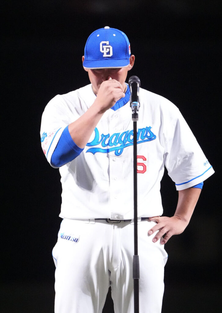 【中日】引退中田翔に巨人坂本勇人「辞めても一生の付き合い」岡本和真「今涙を流していると…」（日刊スポーツ） - Yahoo!ニュース - Yahoo!ニュース
