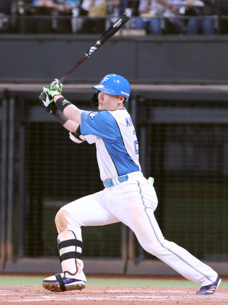 【日本ハム】引退の中田翔に惜別の4打点 清宮幸太郎「一つの時代が終わっちゃう感じがする」(スポーツ報知) – Yahoo!ニュース – Yahoo!ニュース 【日本ハム】引退の中田翔に惜別の4打点 清宮幸太郎「一つの時代が終わっちゃう感じがする」(スポーツ報知) - Yahoo!ニュース - Yahoo!ニュース