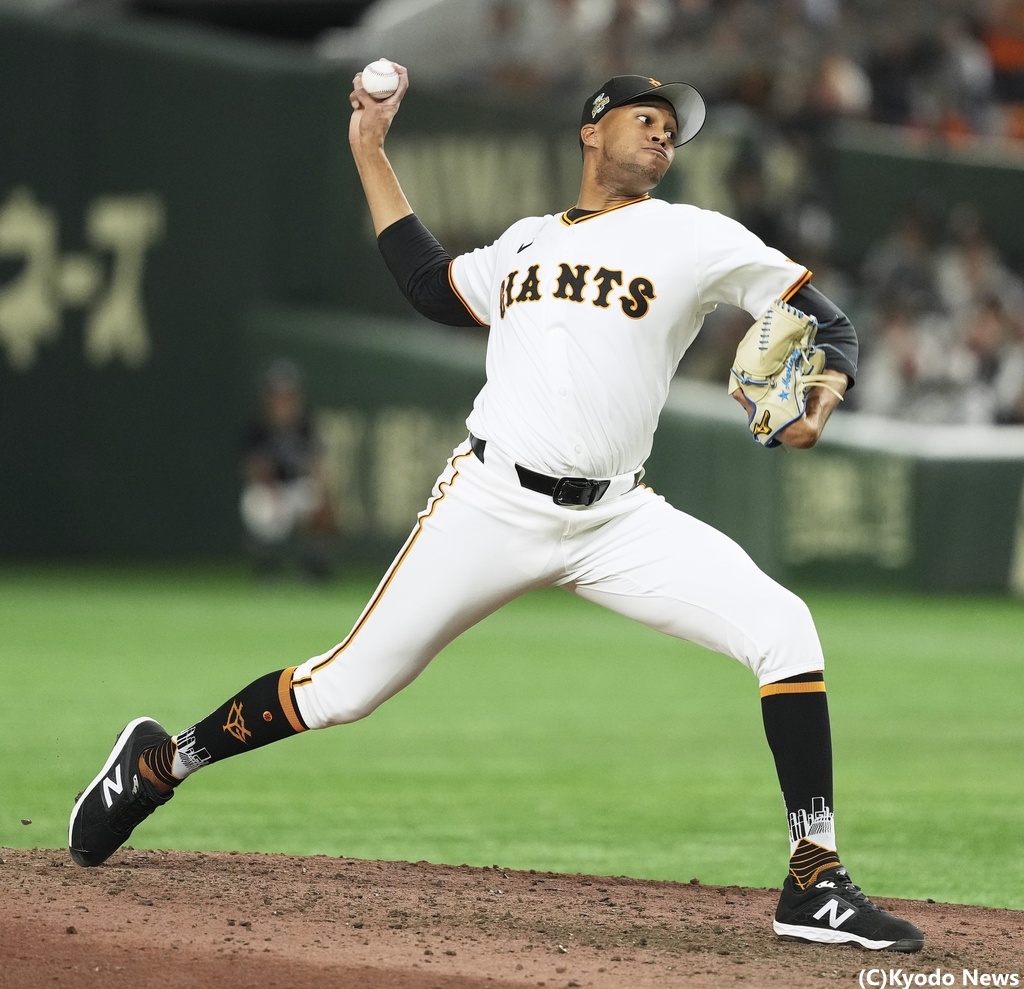 巨人・マルティネスが球団新記録の43セーブ目…!谷繁元信氏「来年には250セーブ届くんじゃないですかね」と20代での大記録達成に期待(ベースボールキング) – Yahoo!ニュース – Yahoo!ニュース 巨人・マルティネスが球団新記録の43セーブ目…!谷繁元信氏「来年には250セーブ届くんじゃないですかね」と20代での大記録達成に期待(ベースボールキング) - Yahoo!ニュース - Yahoo!ニュース