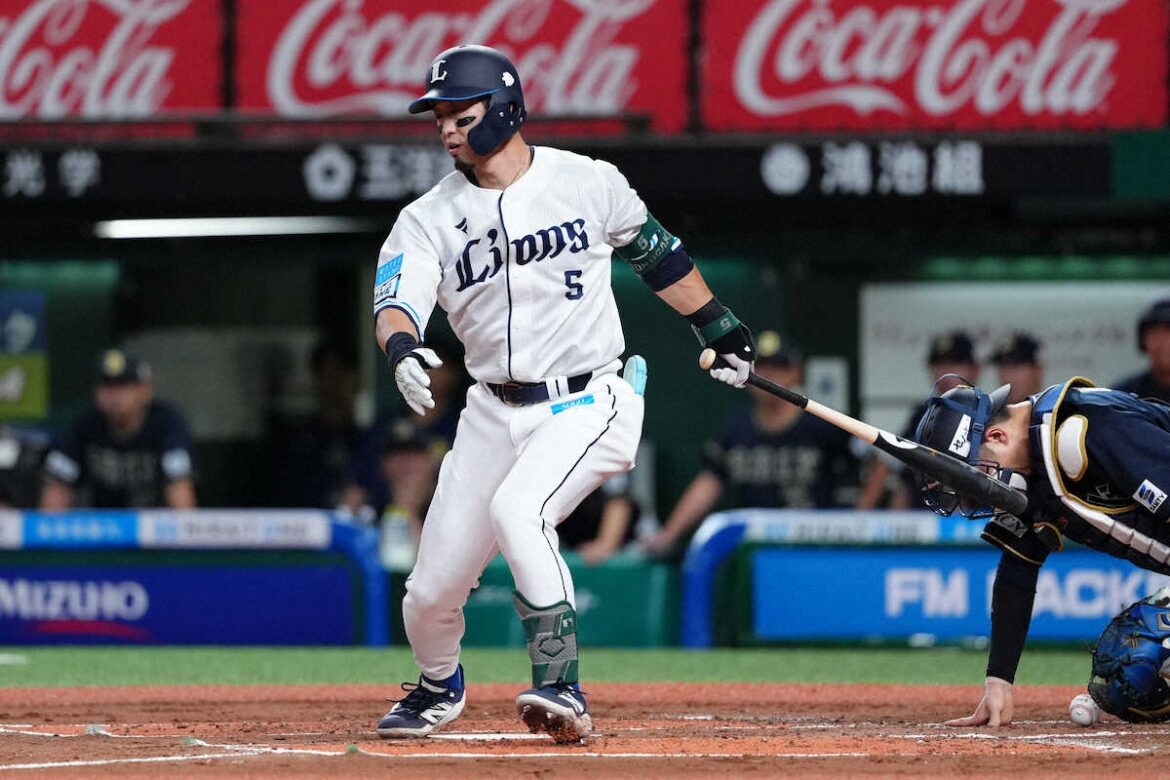 西武 外崎修汰が右尺骨骨折で全治2～3カ月 前日の楽天戦で右手首に死球を受けて途中交代（スポニチアネックス） - Yahoo!ニュース - Yahoo!ニュース