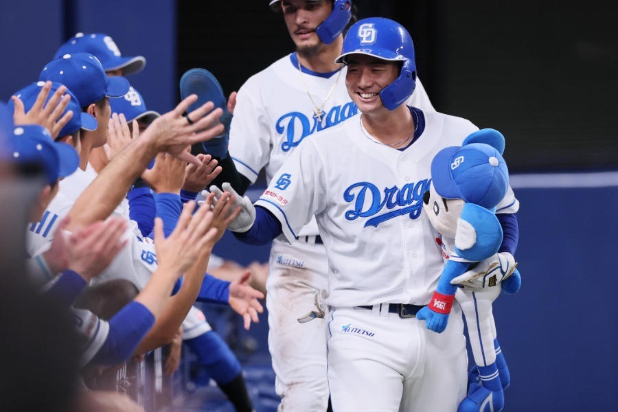 中日ドラ4は「非の打ち所がない」 田中将大の偉業阻止…豪快な一発に「新人王確定いいですか?」(Full-Count) – Yahoo!ニュース – Yahoo!ニュース 中日ドラ4は「非の打ち所がない」 田中将大の偉業阻止…豪快な一発に「新人王確定いいですか?」(Full-Count) - Yahoo!ニュース - Yahoo!ニュース