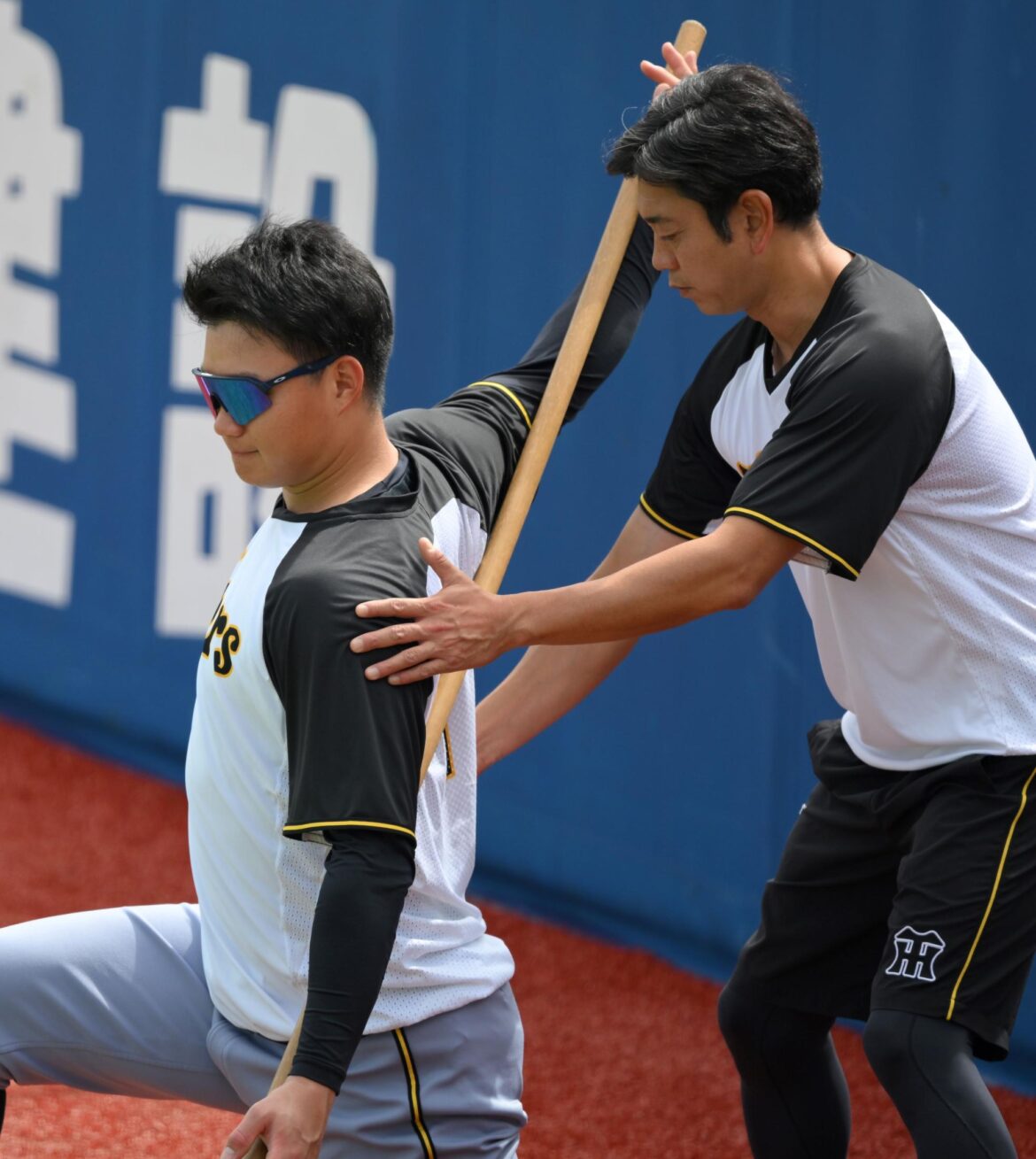 阪神 森下翔太がベンチスタート 前日に途中交代「何も話せることはない」3番に前川、左翼に高寺 遊撃は木浪(デイリースポーツ) – Yahoo!ニュース – Yahoo!ニュース 阪神 森下翔太がベンチスタート 前日に途中交代「何も話せることはない」3番に前川、左翼に高寺 遊撃は木浪(デイリースポーツ) - Yahoo!ニュース - Yahoo!ニュース