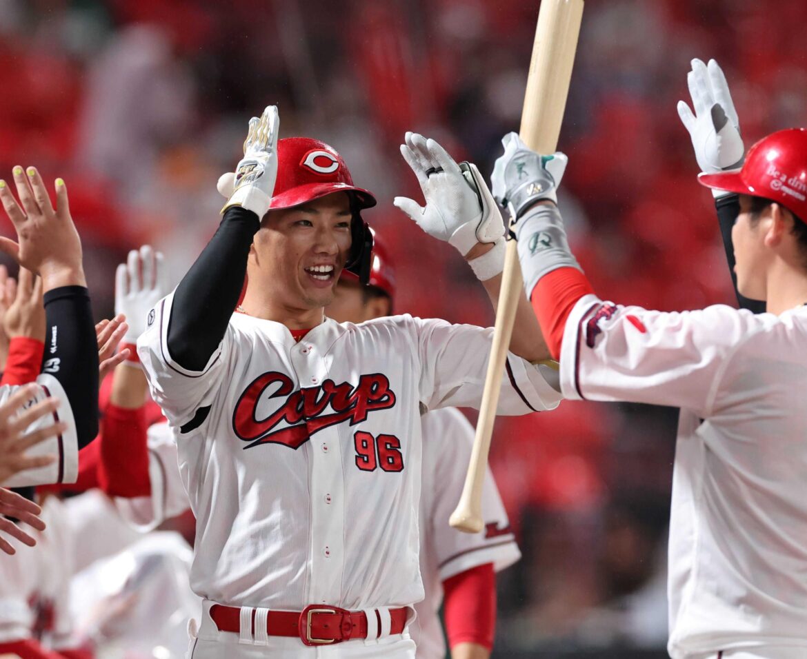 広島・中村奨 相性バツグン巨人から6発目&3安打大暴れ 2桁王手「何とかあと1本打たしてください」(デイリースポーツ) – Yahoo!ニュース – Yahoo!ニュース 広島・中村奨 相性バツグン巨人から6発目&3安打大暴れ 2桁王手「何とかあと1本打たしてください」(デイリースポーツ) - Yahoo!ニュース - Yahoo!ニュース