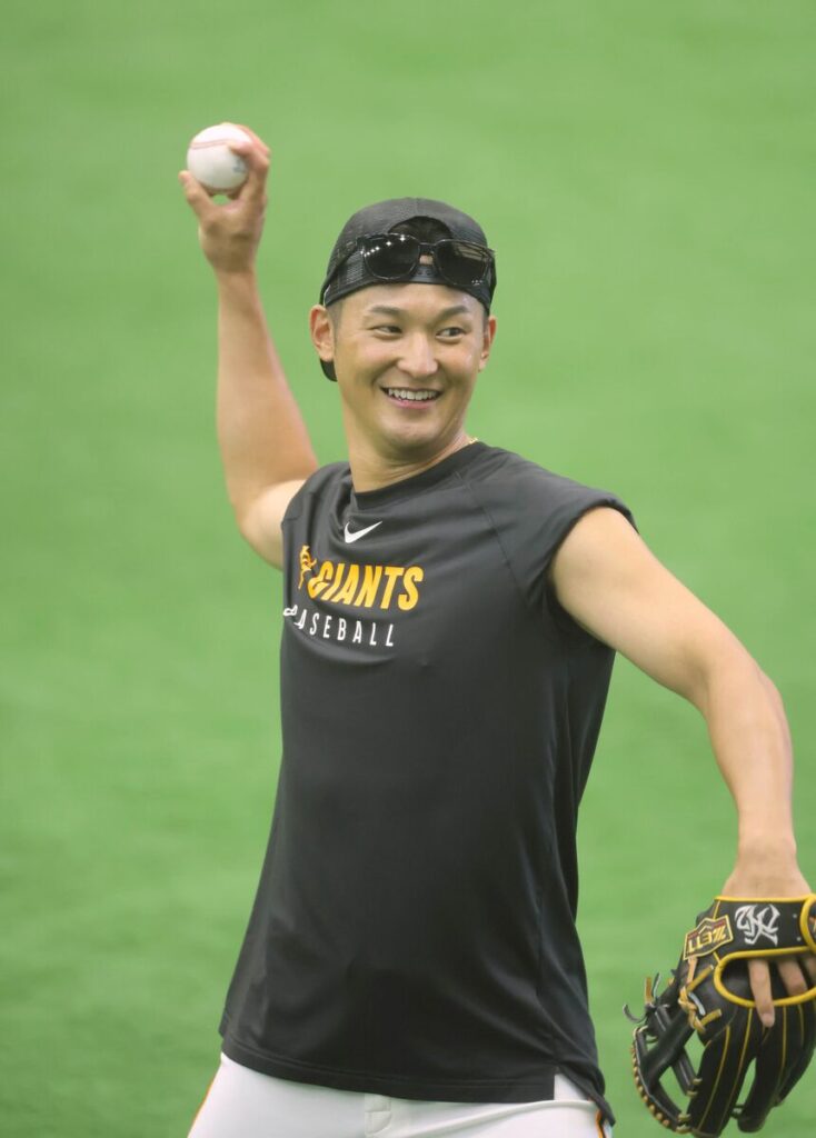 【巨人】右脇腹痛の吉川尚輝、右でん部痛の門脇誠らが故障班で練習 マシン打撃やノックなどで汗を流す（スポーツ報知） - Yahoo!ニュース - Yahoo!ニュース