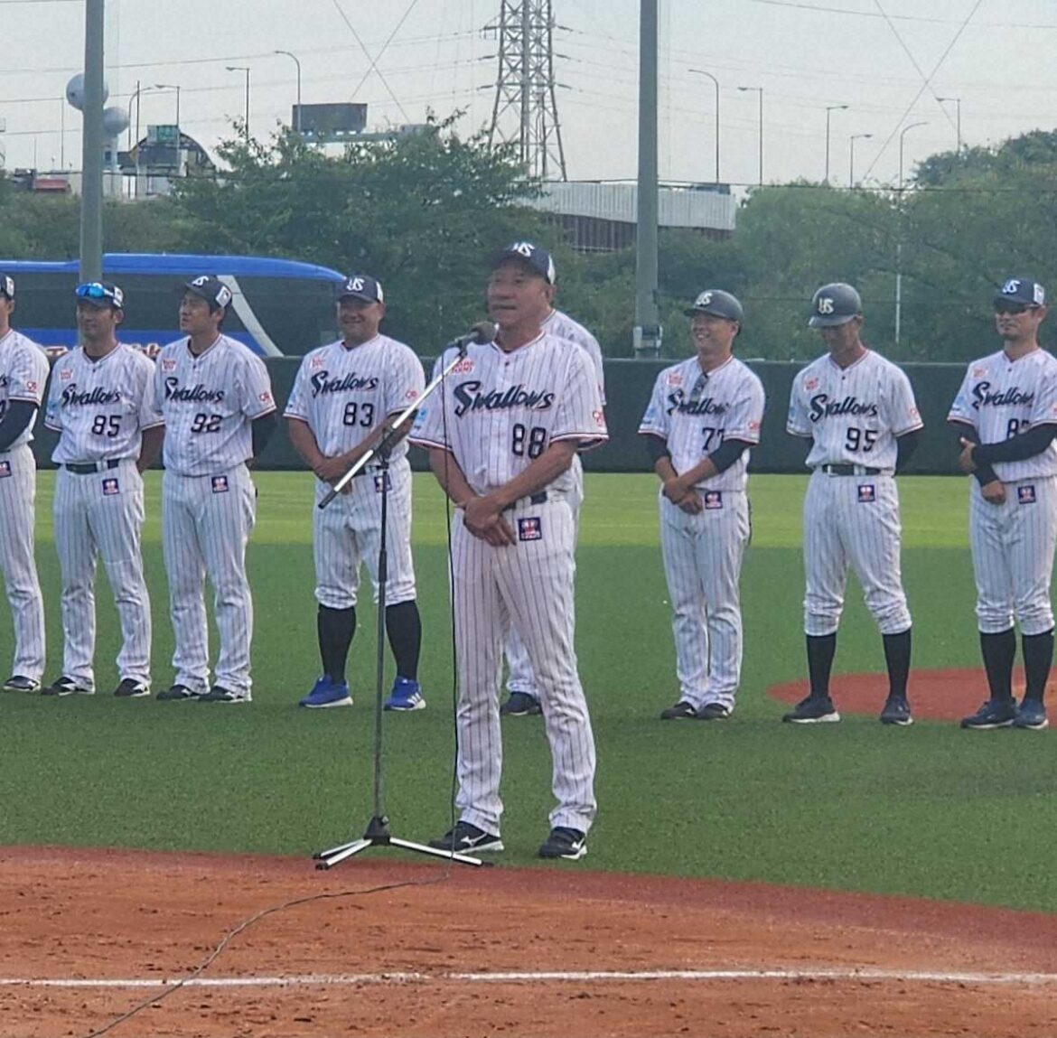 ヤクルト新監督 池山2軍監督に一本化 今季まで6年間指揮 若手選手の能力熟知（スポニチアネックス） - Yahoo!ニュース - Yahoo!ニュース