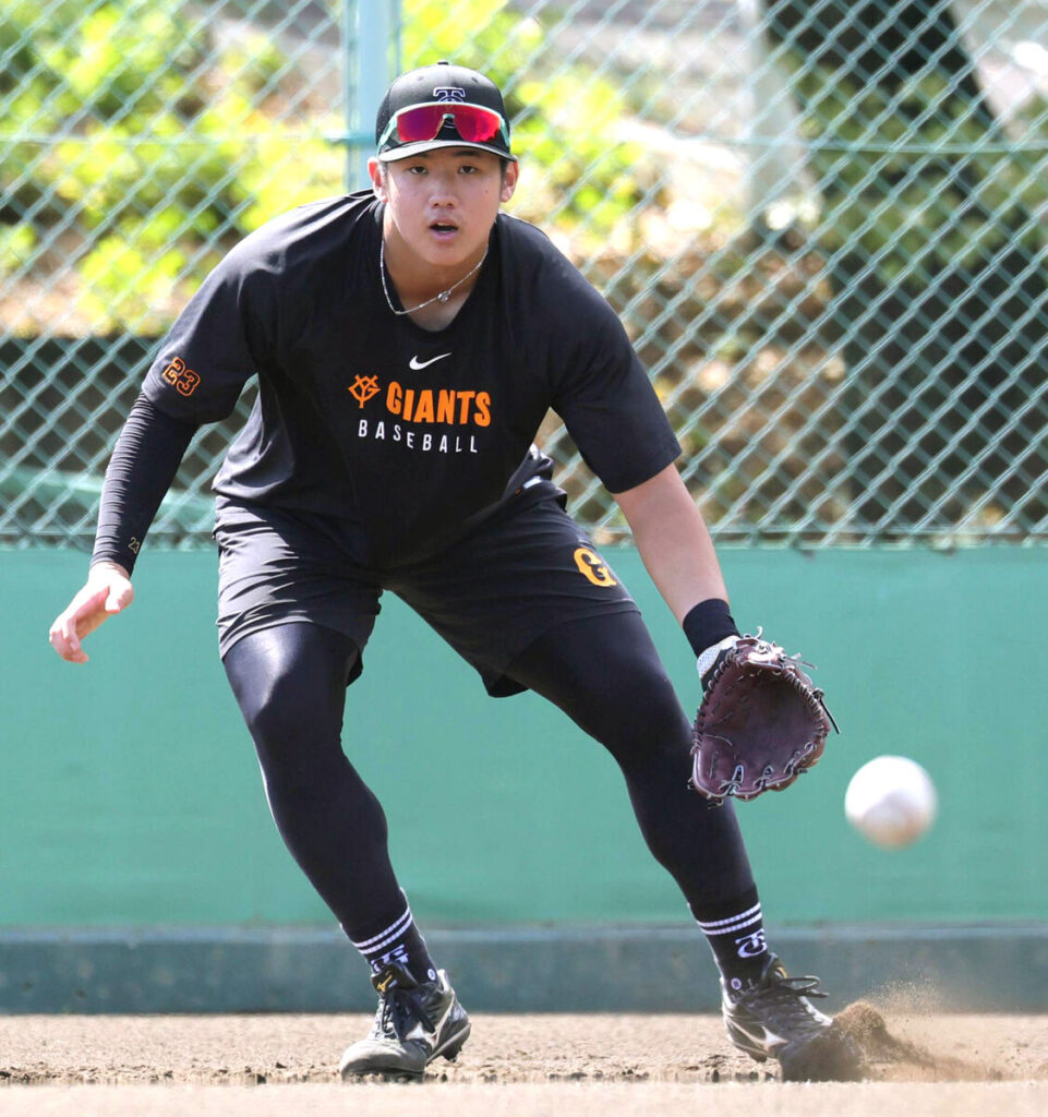 【巨人】石塚裕惺、練習中に阿部監督から金言「スケールの大きい選手に」1軍で「どんどん自分のものにしていく」(スポーツ報知) – Yahoo!ニュース – Yahoo!ニュース 【巨人】石塚裕惺、練習中に阿部監督から金言「スケールの大きい選手に」1軍で「どんどん自分のものにしていく」(スポーツ報知) - Yahoo!ニュース - Yahoo!ニュース
