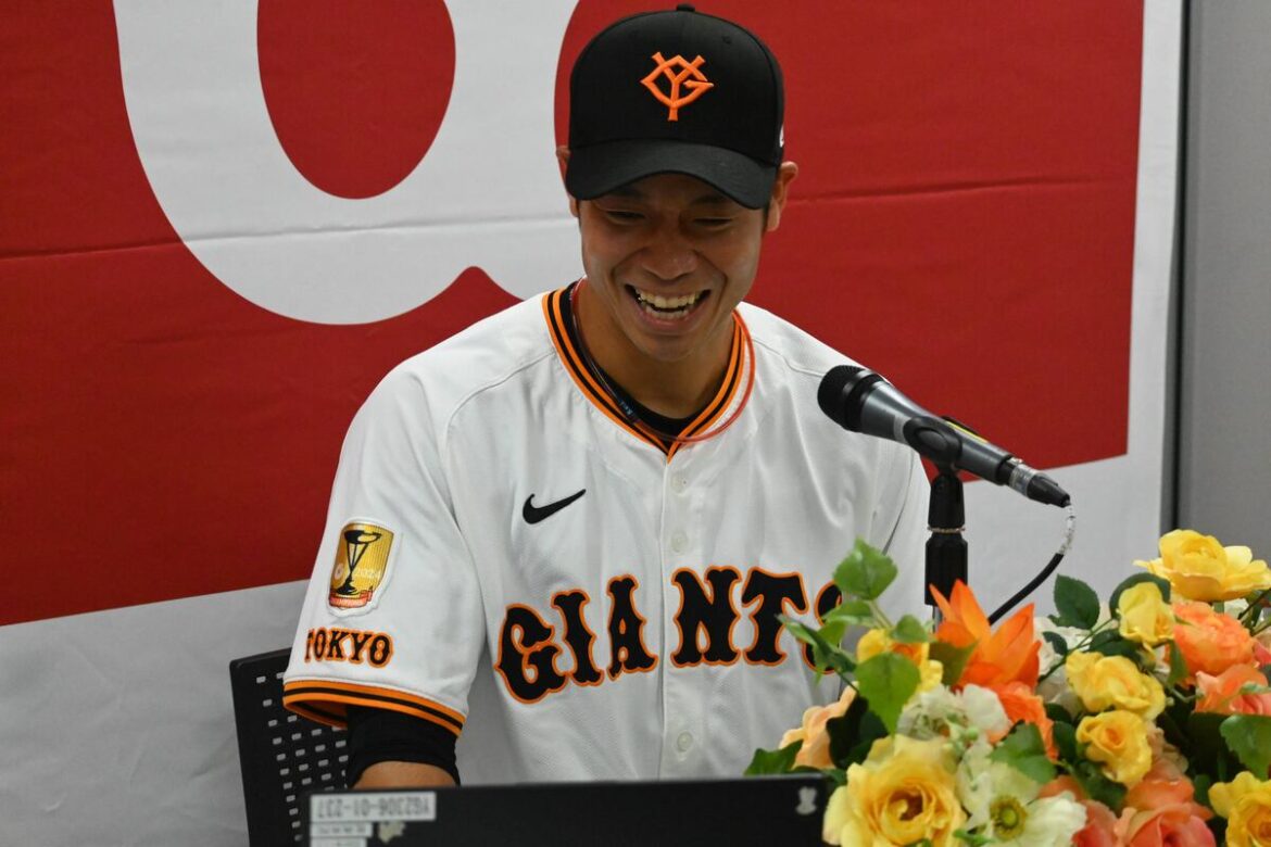 巨人・近藤大亮、引退会見で「かわいい」後輩2人&元侍J監督・稲葉篤紀氏からのサプライズメッセージに「ありがとうございます。すぐ電話します!」(サンケイスポーツ) – Yahoo!ニュース – Yahoo!ニュース 巨人・近藤大亮、引退会見で「かわいい」後輩2人&元侍J監督・稲葉篤紀氏からのサプライズメッセージに「ありがとうございます。すぐ電話します!」(サンケイスポーツ) - Yahoo!ニュース - Yahoo!ニュース