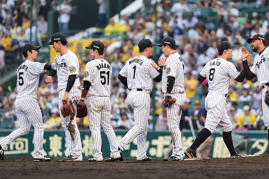 阪神ユニの大女優が「可愛すぎん?」 甲子園降臨でファン驚愕…変わらぬ美貌は「華がある」(Full-Count) – Yahoo!ニュース – Yahoo!ニュース 阪神ユニの大女優が「可愛すぎん?」 甲子園降臨でファン驚愕…変わらぬ美貌は「華がある」(Full-Count) - Yahoo!ニュース - Yahoo!ニュース