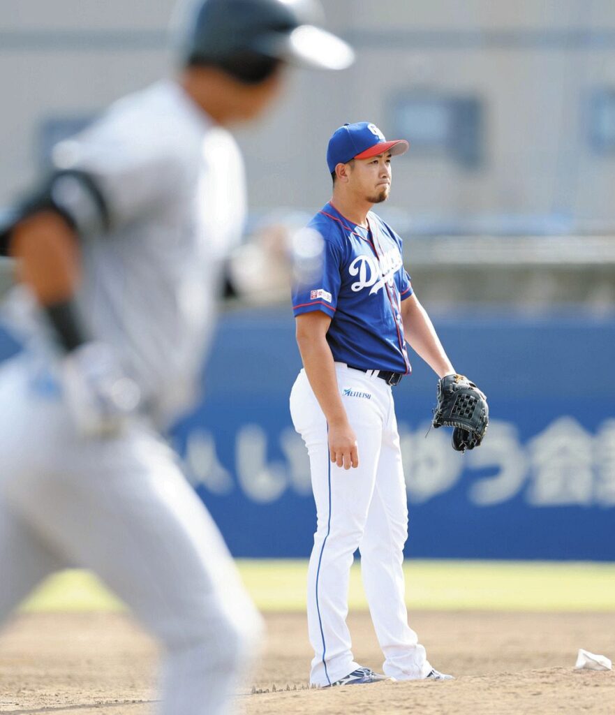 ８回表無死一塁、塩崎に逆転２ランを浴びた勝野