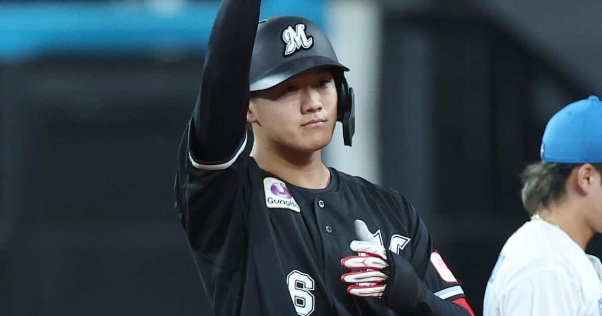 ロッテ・西川、パ61年ぶり25二塁打「うれしい気持ちもあるけど…独特な感情が残っている」 - サンスポ