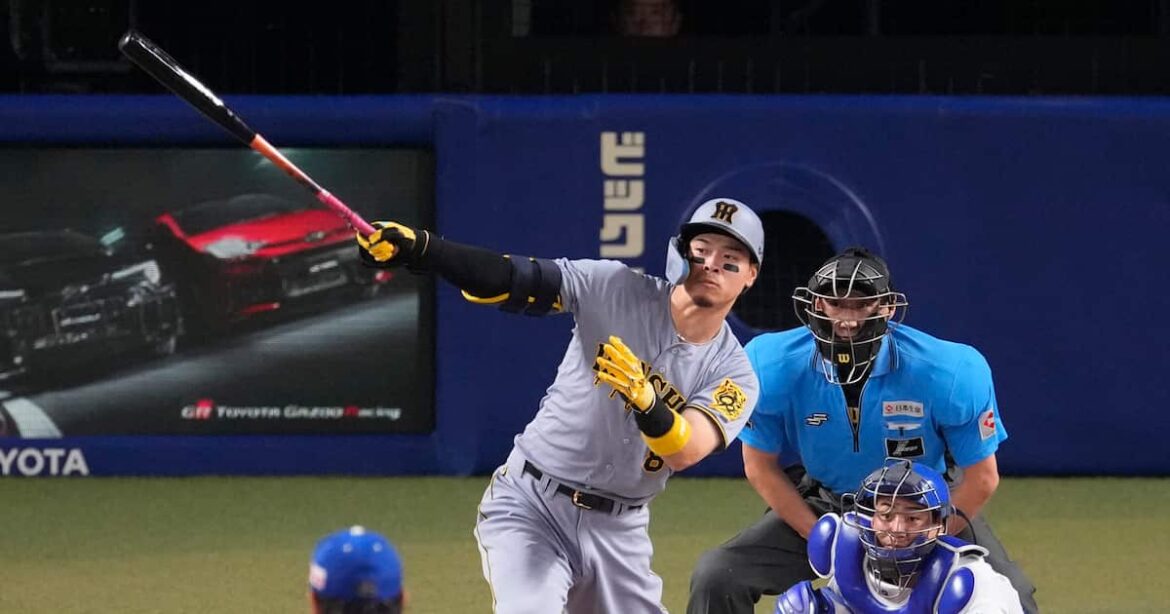 優勝マジック「4」の阪神、佐藤輝が36号先制2ラン 金本知憲を抜く今季バンテリン7本目 – 産経ニュース 優勝マジック「4」の阪神、佐藤輝が36号先制2ラン 金本知憲を抜く今季バンテリン7本目 - 産経ニュース