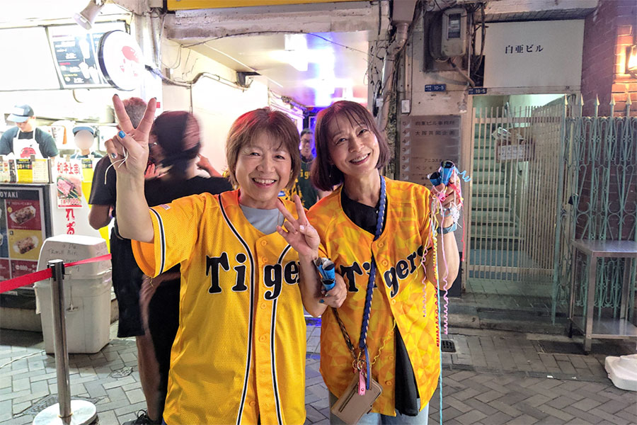 阪神タイガースのリーグ優勝を祝うファン（9月7日・Lmaga.jp撮影）