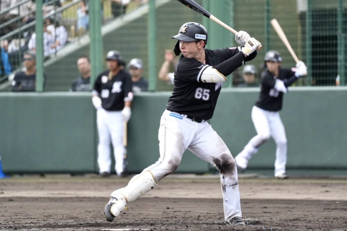 ロッテ・寺地隆成「今までにない打席の工夫」、「成長を感じられた」と手応えを掴んだ9月16日のオリックス戦で岩嵜翔から選んだ四球 - ライブドアニュース
