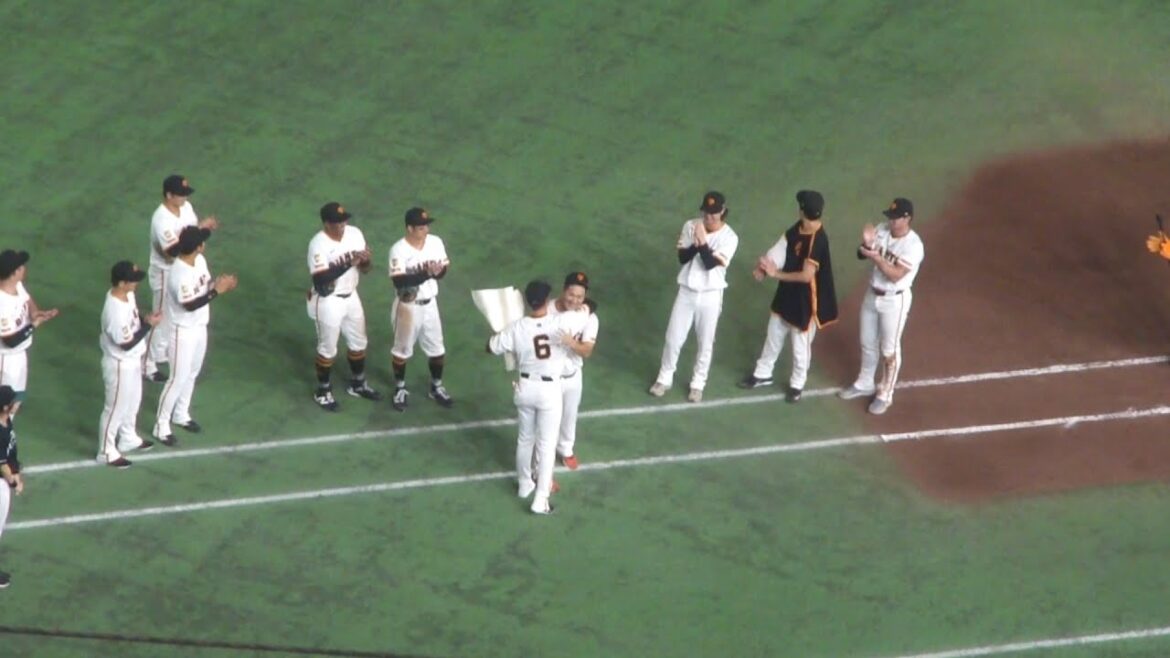 読売ジャイアンツ マルティネスが辻本倫太郎を空振り三振に抑え試合終了　田中将大 日米通算200勝達成　巨人 4 - 2 中日　2025年9月30日(火)　東京ドーム