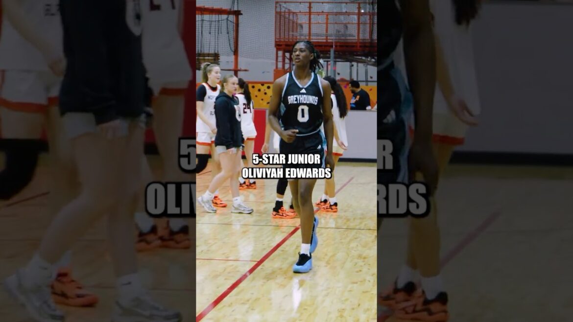 5つ星オリヴィア・エドワーズは止められない🤯🔥