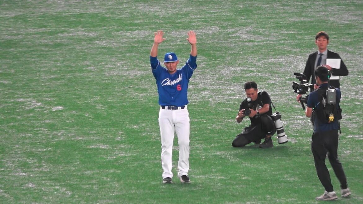 2025.10.01 両チームから浴びせられる中田翔最後の応援歌