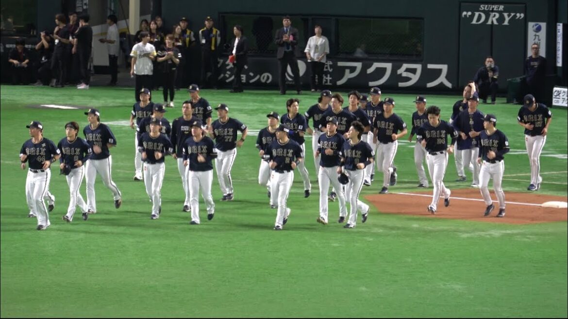 2025年福岡最終戦😭オリックスバファローズの選手達😐九州のファンへの挨拶シーン✨ホークス対オリックス