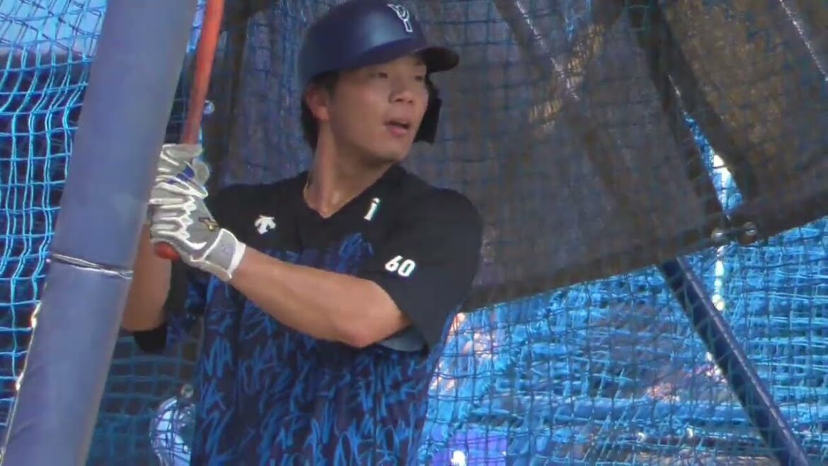 2025年10月 DOCK OF BAYSTARS YOKOSUKA・知野 直人 選手のフリー打撃練習風景